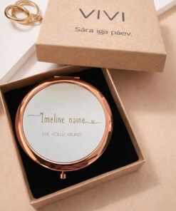 Peegel  "imeline naine"